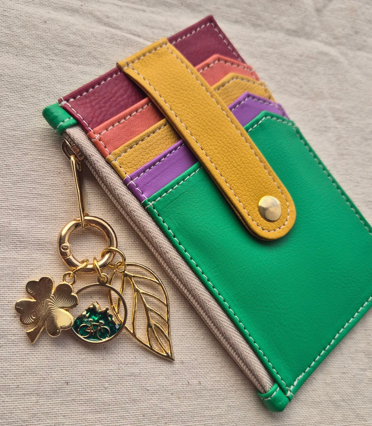 Tarjetero NIJI Amarillo-Verde X3 charms