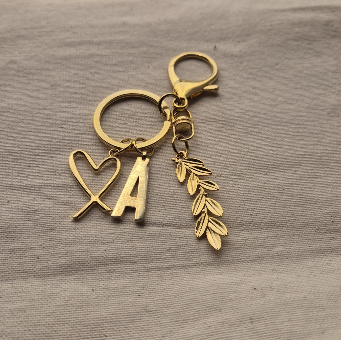 Llavero TOKIO Oro X3 charms