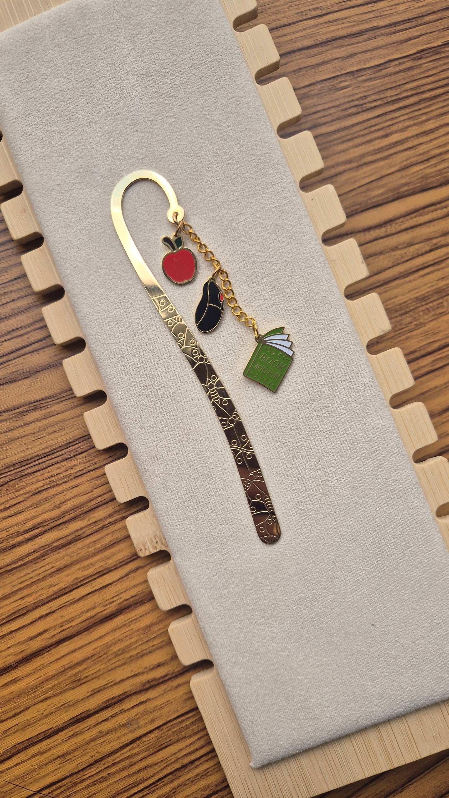 Separador de hojas PROFE X3 charms