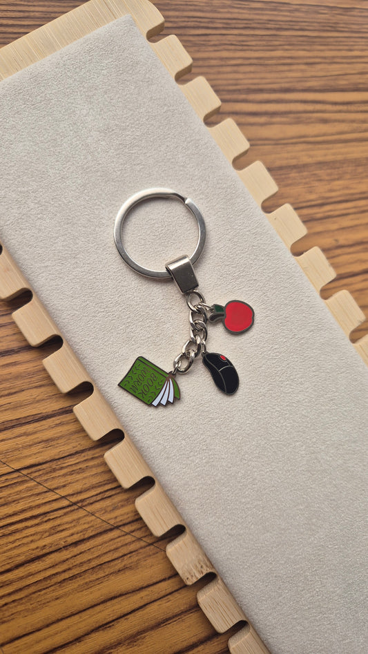 Llavero PROFE plateado X3 charms