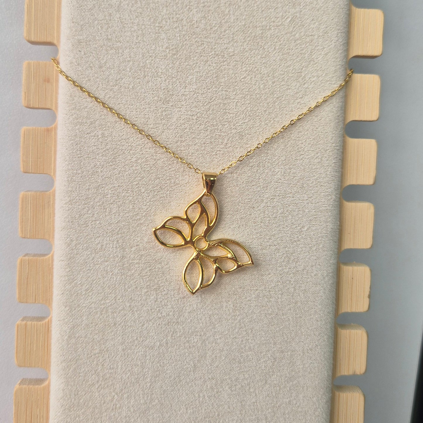 Collar CHISAI Oro