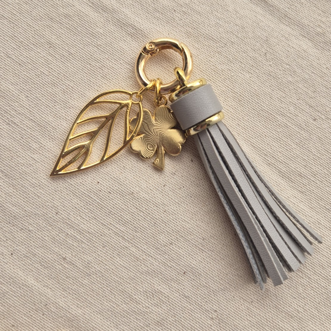 Llavero HOKI X2 charms