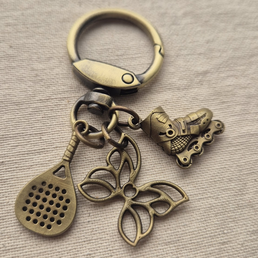 Llavero YOKOHAMA Oro antiguo X3 charms