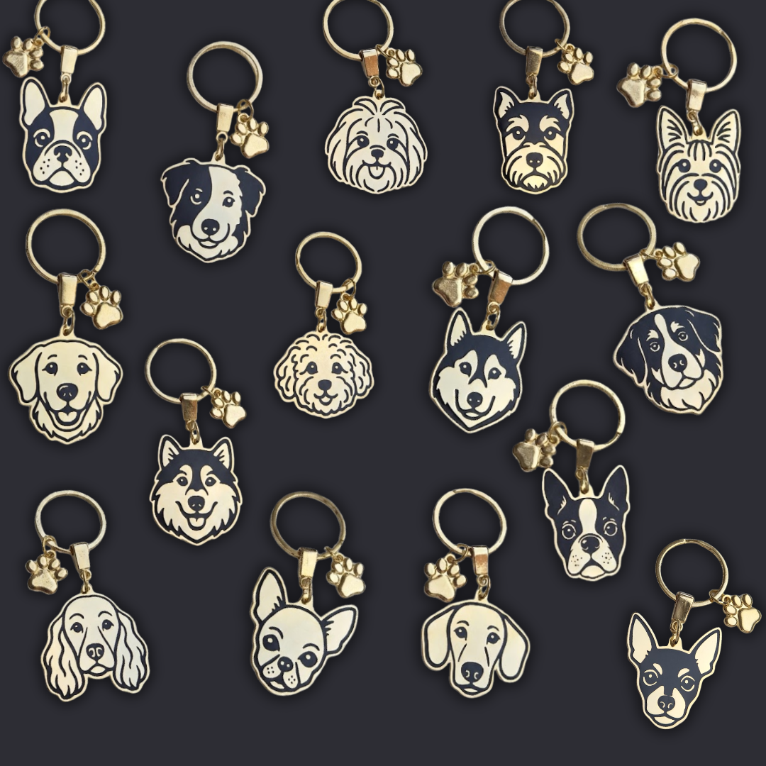 Llavero PERRO + Huella Dorado