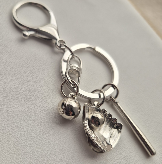 Llavero TOKIO Plata X3 charms